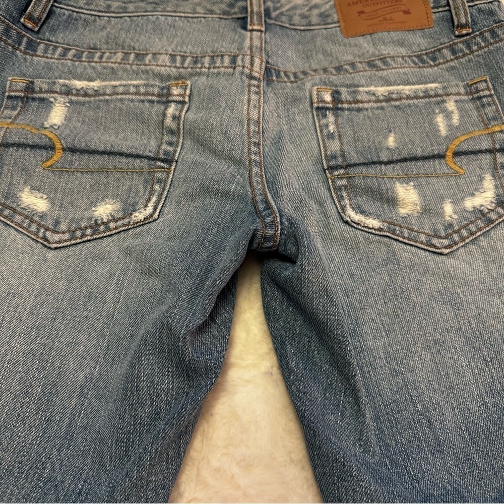 American Eagle Blue Jean Shorts Size 4 Distressed Pockets Zip Front NWT - Picture 16 of 16